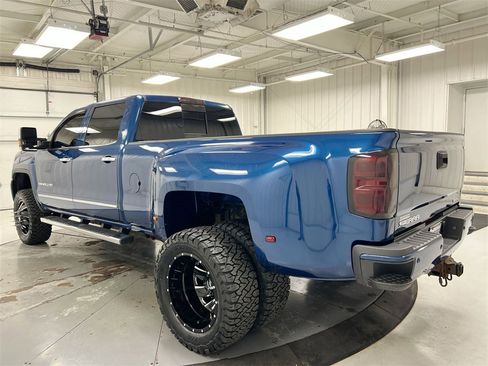 Used 2015 GMC Sierra 3500 Denali w/ Duramax Plus Package image 7