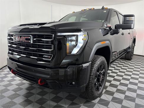 New 2026 GMC Sierra 2500 AT4 w/ AT4 Premium Plus Package AWD/4WD image 3