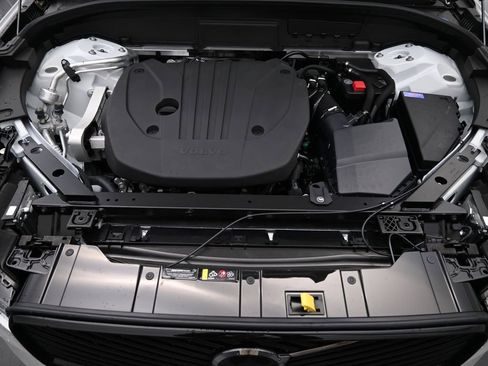 New 2026 Volvo XC60 B5 Plus w/ Protection Package Premier AWD/4WD image 12