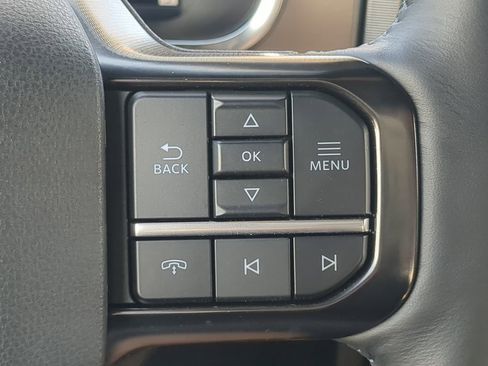 Used 2024 Ford F150 Platinum image 27