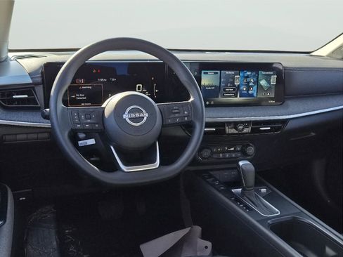 New 2026 Nissan Kicks SV w/ Cold Weather Package image 13