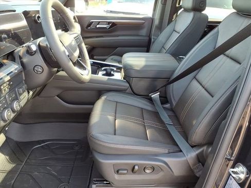 New 2026 Chevrolet Suburban High Country w/ Sun And Tow Package AWD/4WD image 6