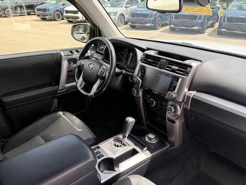 Used 2024 Toyota 4Runner SR5 Premium AWD/4WD image 4