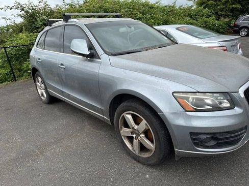 Used 2010 Audi Q5 3.2 Premium Plus w/ Premium Plus Pkg AWD/4WD image 2