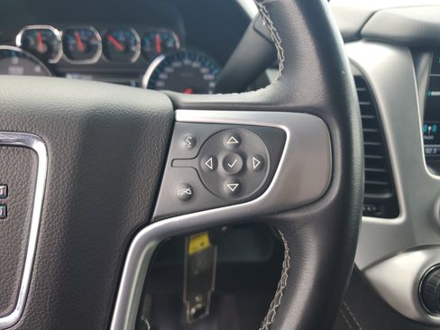 Used 2020 GMC Yukon SLE w/ SLE Value Package image 23