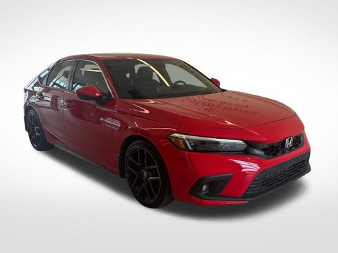 Certified 2023 Honda Civic Sport Touring image 4