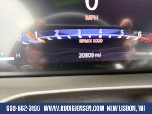Used 2023 Jeep Grand Cherokee L Laredo AWD/4WD image 16
