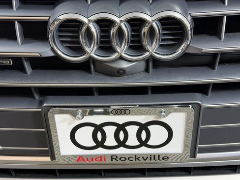 Used 2018 Audi Q5 Prestige w/ Prestige Package AWD/4WD image 28