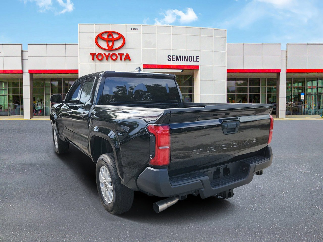 Used 2026 Toyota Tacoma SR RWD image 4