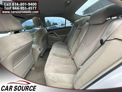Used 2011 Toyota Camry LE w/ LE Extra-Value Pkg FWD image 18