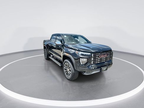 New 2026 GMC Canyon Denali AWD/4WD image 2