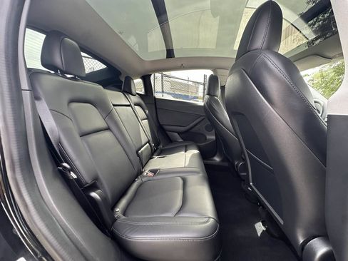 Used 2020 Tesla Model Y Performance AWD/4WD image 31