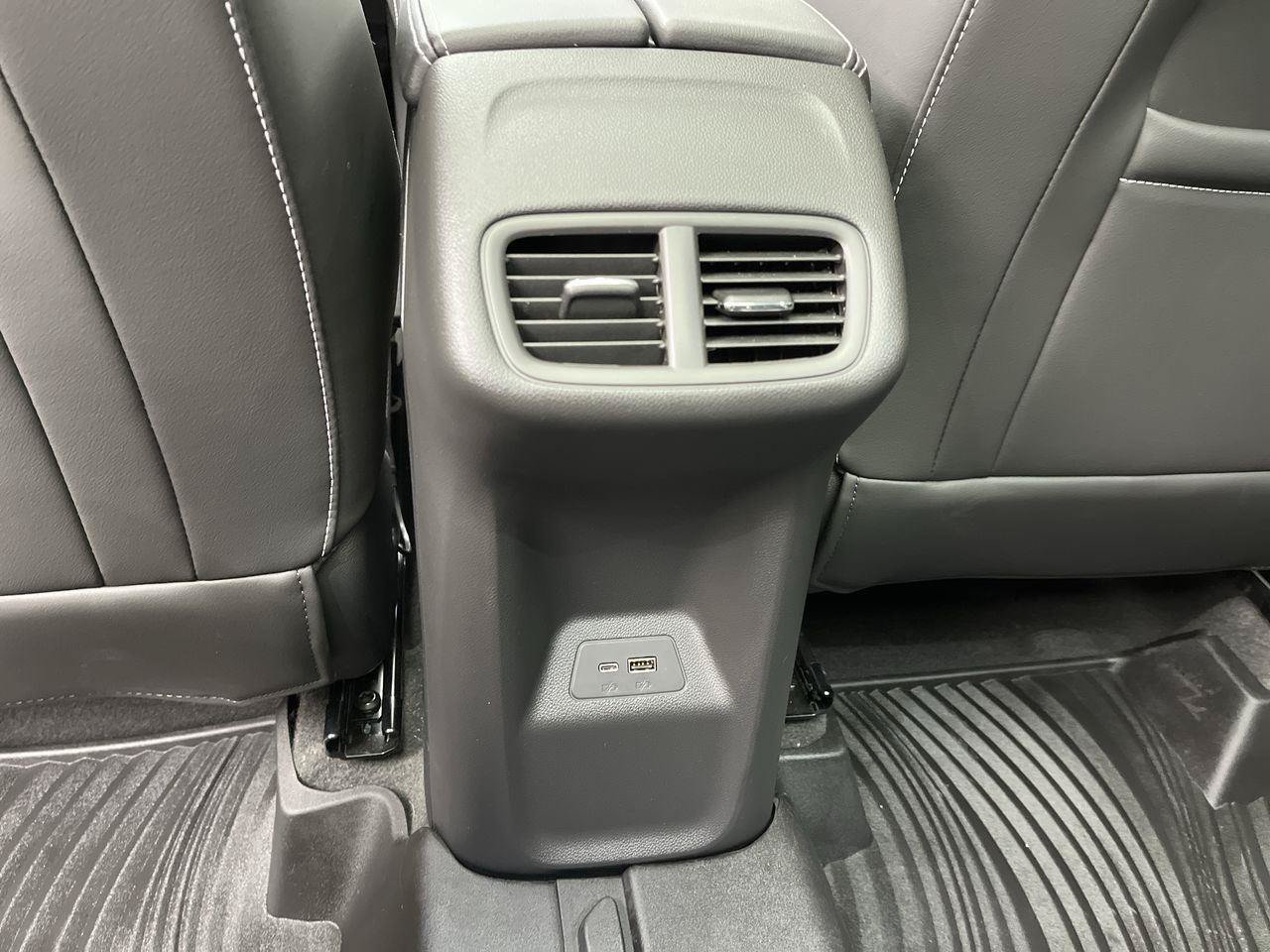 Used 2026 Buick Envision Sport Touring AWD/4WD image 13