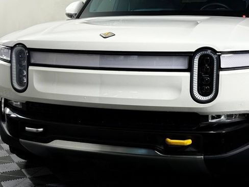 Used 2024 Rivian R1S Adventure AWD/4WD image 12