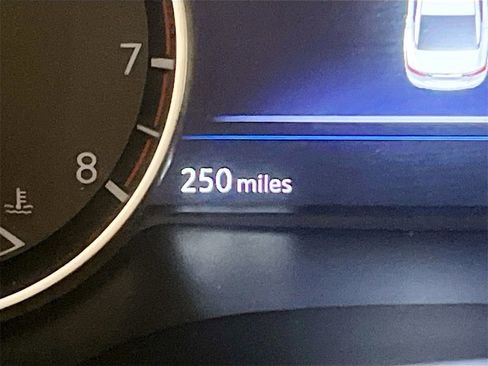 Used 2023 Nissan Maxima Platinum w/ Sport Mat Group image 12