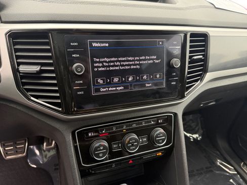 Certified 2023 Volkswagen Atlas SEL Premium image 12