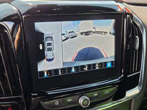 Certified 2023 Chevrolet Traverse RS image 21