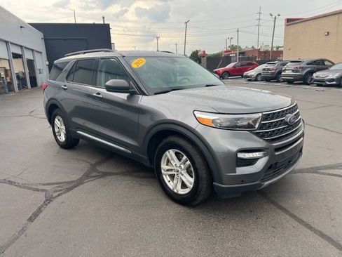 Used 2023 Ford Explorer XLT w/ Equipment Group 202A image 1