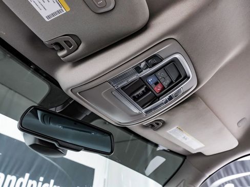 Used 2023 RAM 4500 Laramie image 18