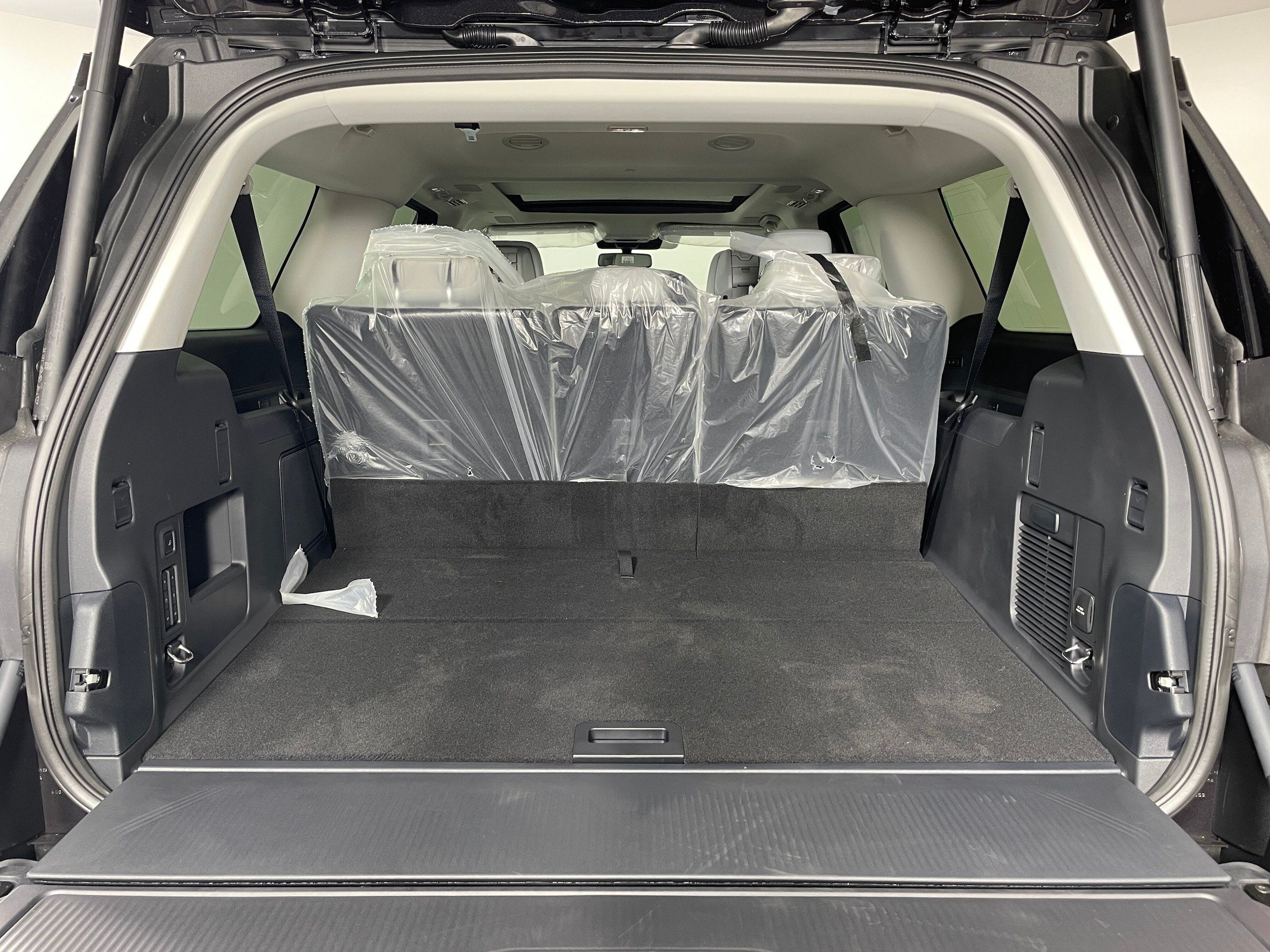 New 2027 Ford Expedition Max Platinum w/ Platinum Ultimate Package AWD/4WD image 9