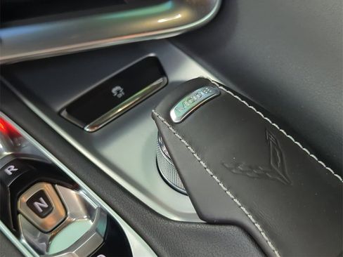 Certified 2023 Chevrolet Corvette Stingray Coupe w/ Z51 Performance Package image 32