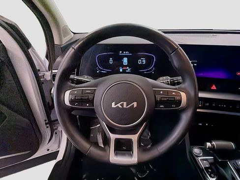 Used 2023 Kia Sportage EX FWD image 13