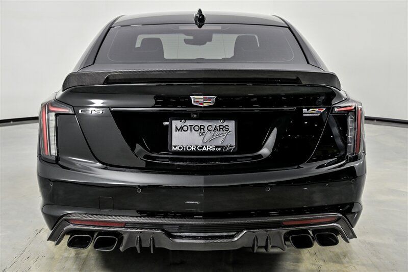 Used 2024 Cadillac CT5 V Blackwing w/ Carbon Fiber Package 2 RWD image 9