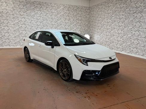 Used 2024 Toyota Corolla Sedan w/ SE Convenience Package image 1