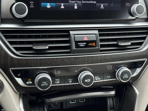Used 2022 Honda Accord EX-L image 18
