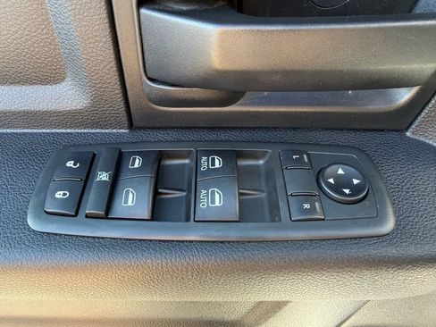 Used 2013 RAM 2500 Tradesman w/ Popular Equipment Group AWD/4WD image 12