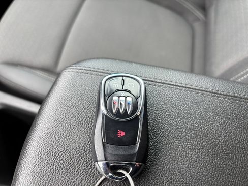 Used 2026 Buick Encore GX Preferred AWD/4WD image 21