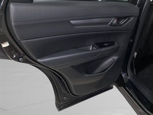 Used 2018 MAZDA CX-5 Touring w/ Preferred Equipment Package FWD image 13