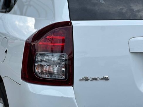 Used 2014 Jeep Compass Sport w/ Power Value Group AWD/4WD image 8