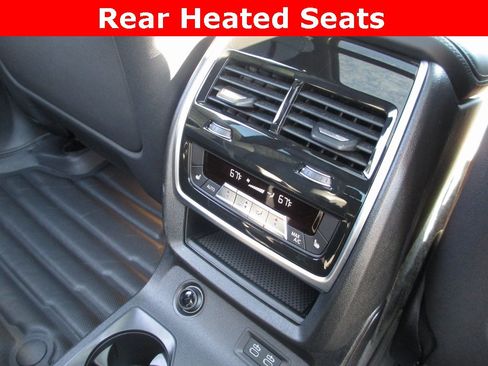 Used 2026 BMW ALPINA XB7 image 24