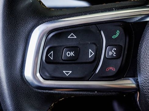 Used 2024 Jeep Wrangler Unlimited Sahara AWD/4WD image 37