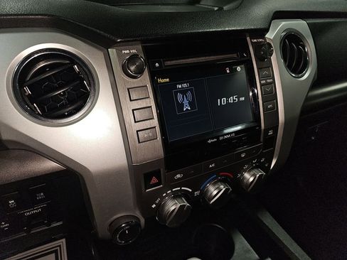 Used 2018 Toyota Tundra SR5 image 36