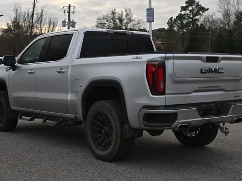 Used 2021 GMC Sierra 1500 SLT w/ SLT Premium Plus Package image 11