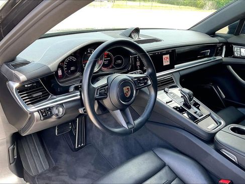 Used 2021 Porsche Panamera 4S image 14