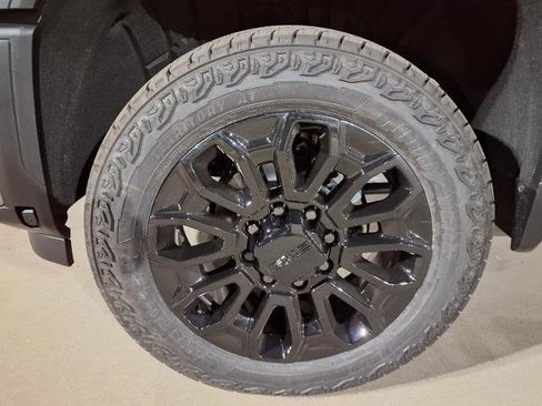 New 2026 GMC Sierra 2500 Denali w/ Denali Reserve Package image 22