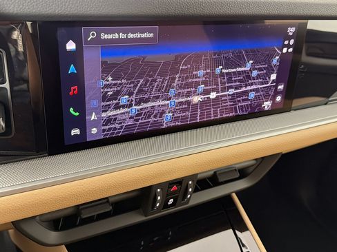 Certified 2026 Porsche Cayenne AWD/4WD image 20