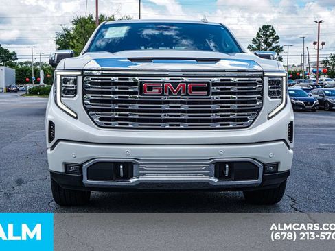 Used 2024 GMC Sierra 1500 Denali w/ Denali Reserve Package AWD/4WD image 10