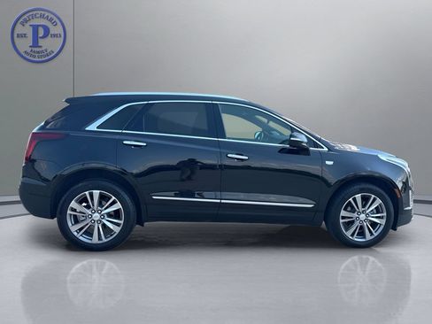 Used 2025 Cadillac XT5 Premium Luxury w/ Technology Package AWD/4WD image 8