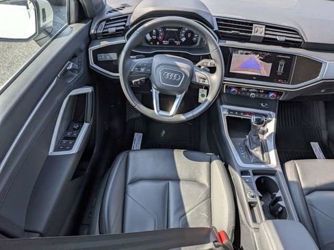 Used 2025 Audi Q3 2.0T Premium AWD/4WD image 16