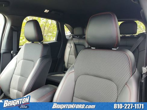 Certified 2025 Ford Escape ST-Line w/ Tech Pack #1 AWD/4WD image 10