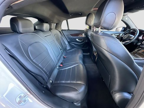 Used 2018 Mercedes-Benz GLC 300 4MATIC Coupe image 28