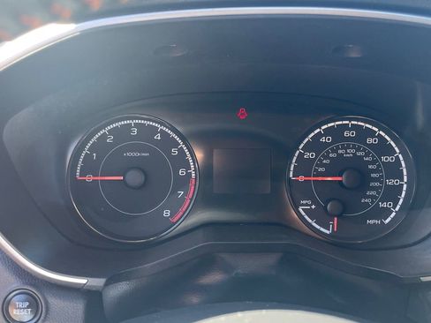 Used 2018 Subaru Crosstrek 2.0i Premium image 14