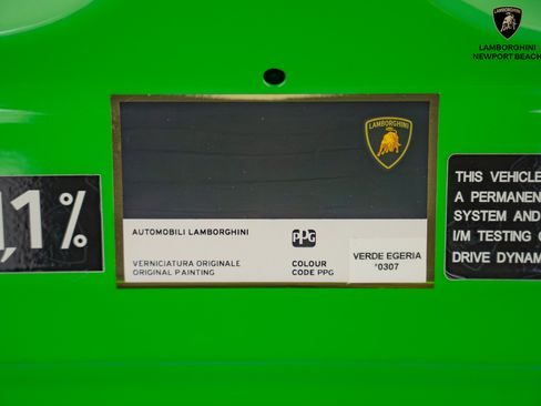 Used 2020 Lamborghini Huracan EVO image 38