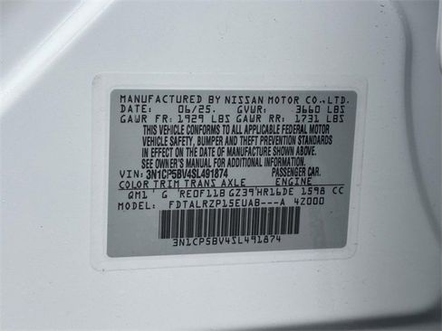 New 2025 Nissan Kicks Play S image 24