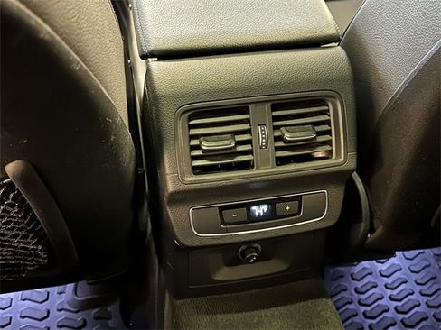 Used 2020 Audi Q5 2.0T Premium w/ Convenience Package image 15