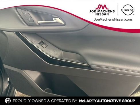 Used 2025 Chevrolet Equinox LT image 24